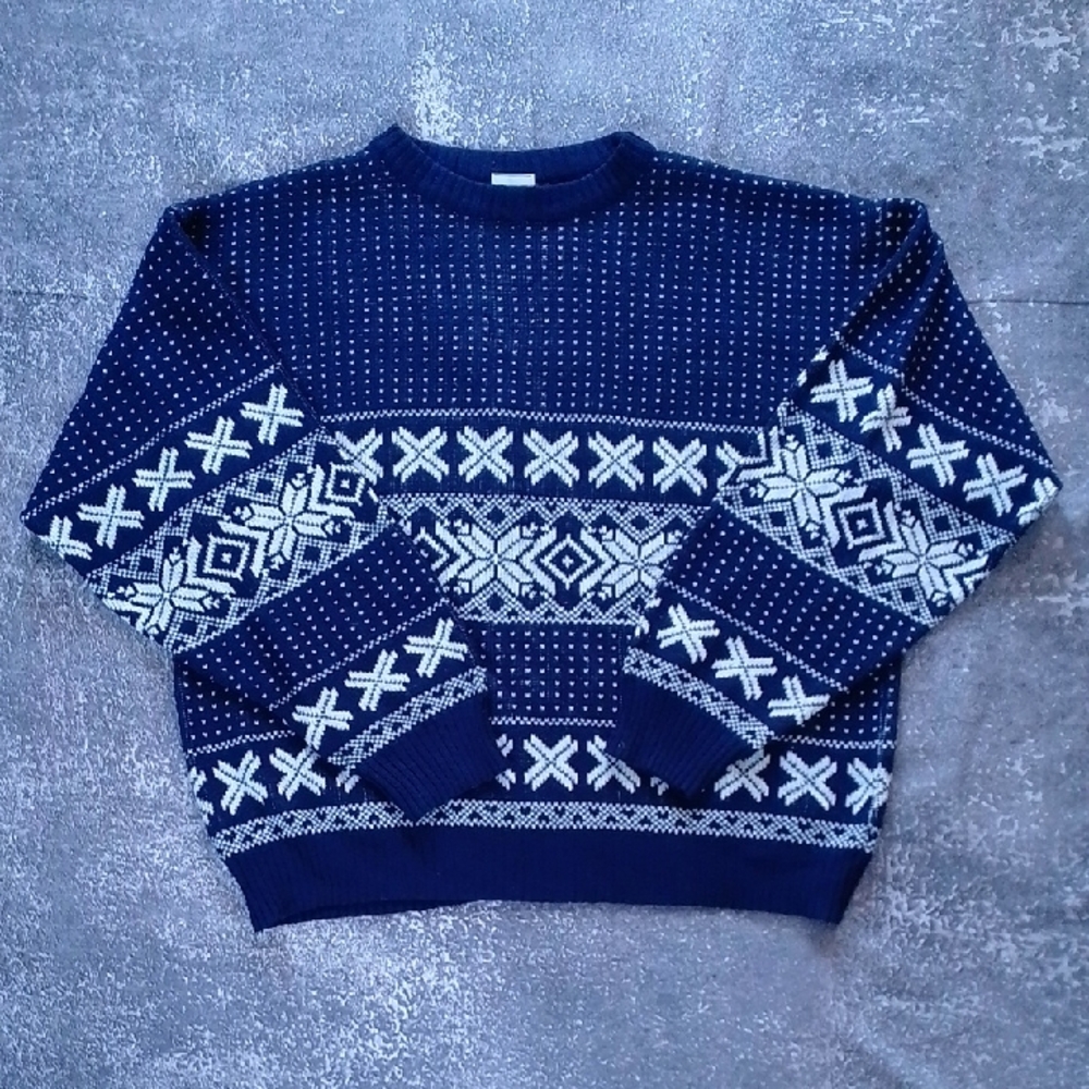 VINTAGE 90s NORTIC  STYLE Navy Blue Patterned Sweater